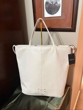 London Fog Cream Pebble Leather Tote